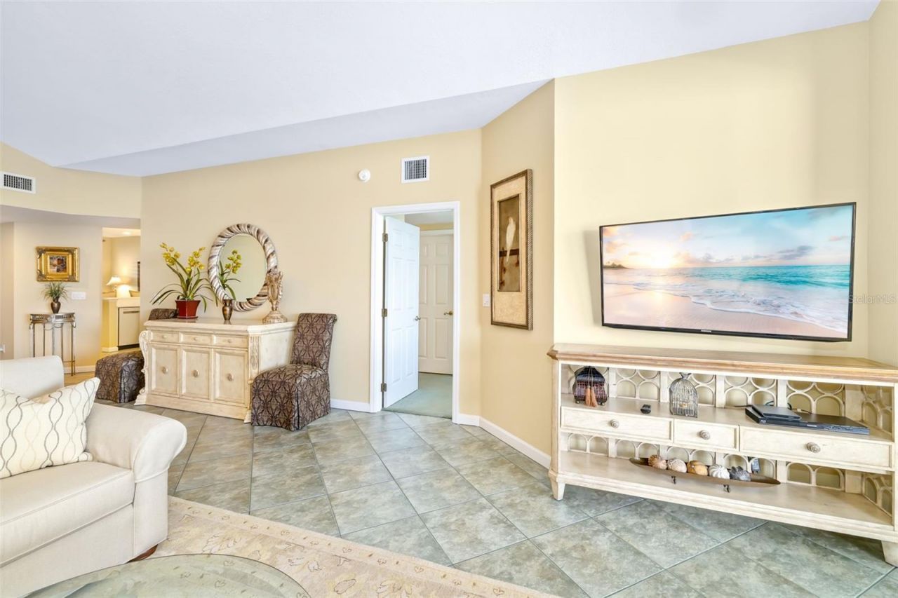 1280 Dolphin Bay Way, Unit 504, Sarasota, FL 34242 Photo