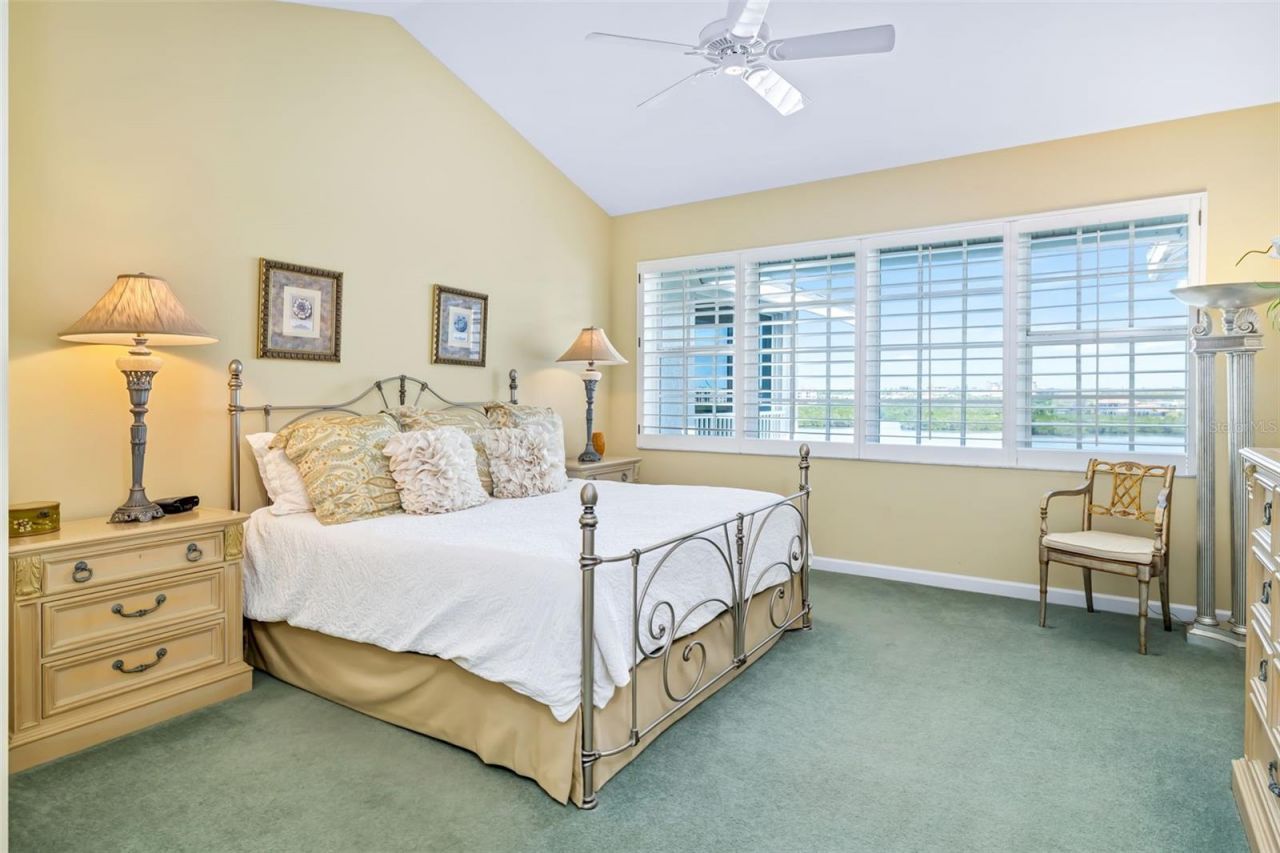 1280 Dolphin Bay Way, Unit 504, Sarasota, FL 34242 Photo