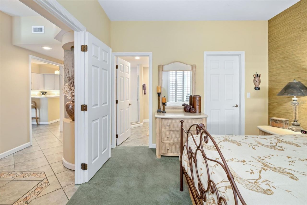 1280 Dolphin Bay Way, Unit 504, Sarasota, FL 34242 Photo