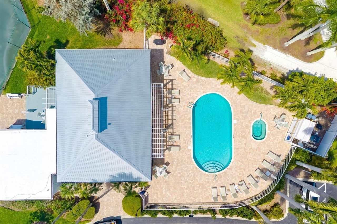 1280 Dolphin Bay Way, Unit 504, Sarasota, FL 34242 Photo