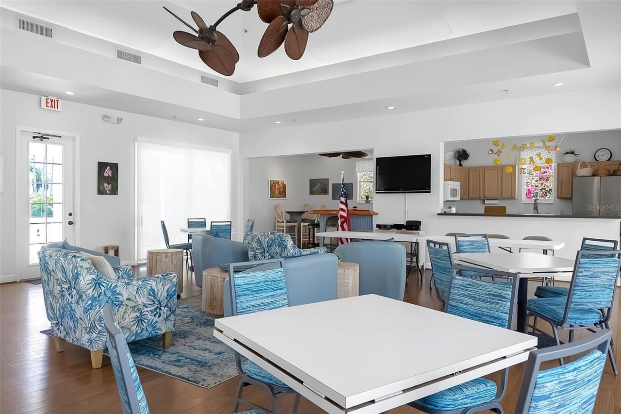 1280 Dolphin Bay Way, Unit 504, Sarasota, FL 34242 Photo