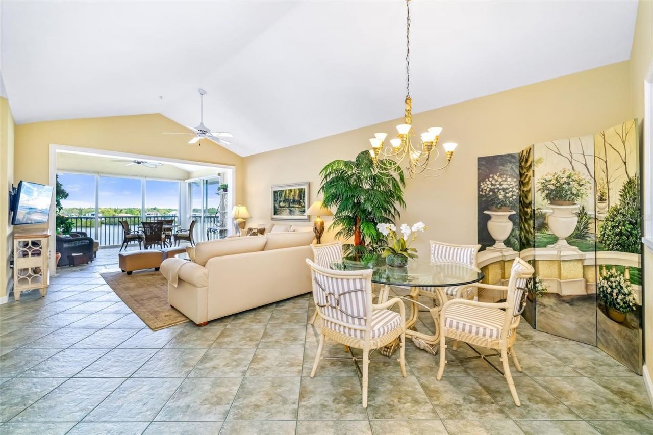 1280 Dolphin Bay Way, Unit 504, Sarasota, FL 34242 Photo