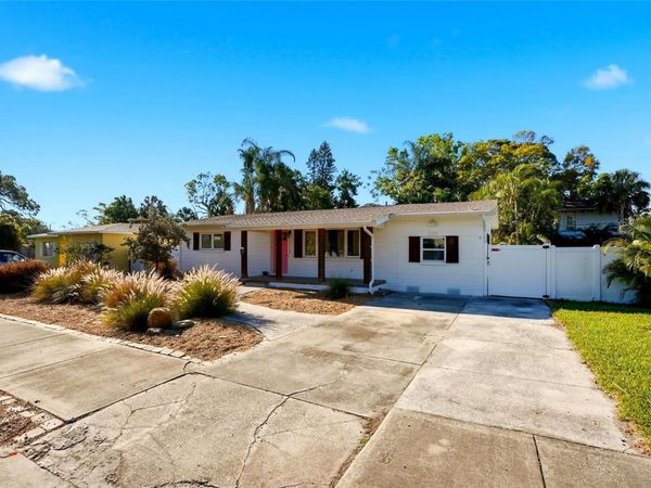 220 45TH AVENUE S, ST PETERSBURG, FL 33705