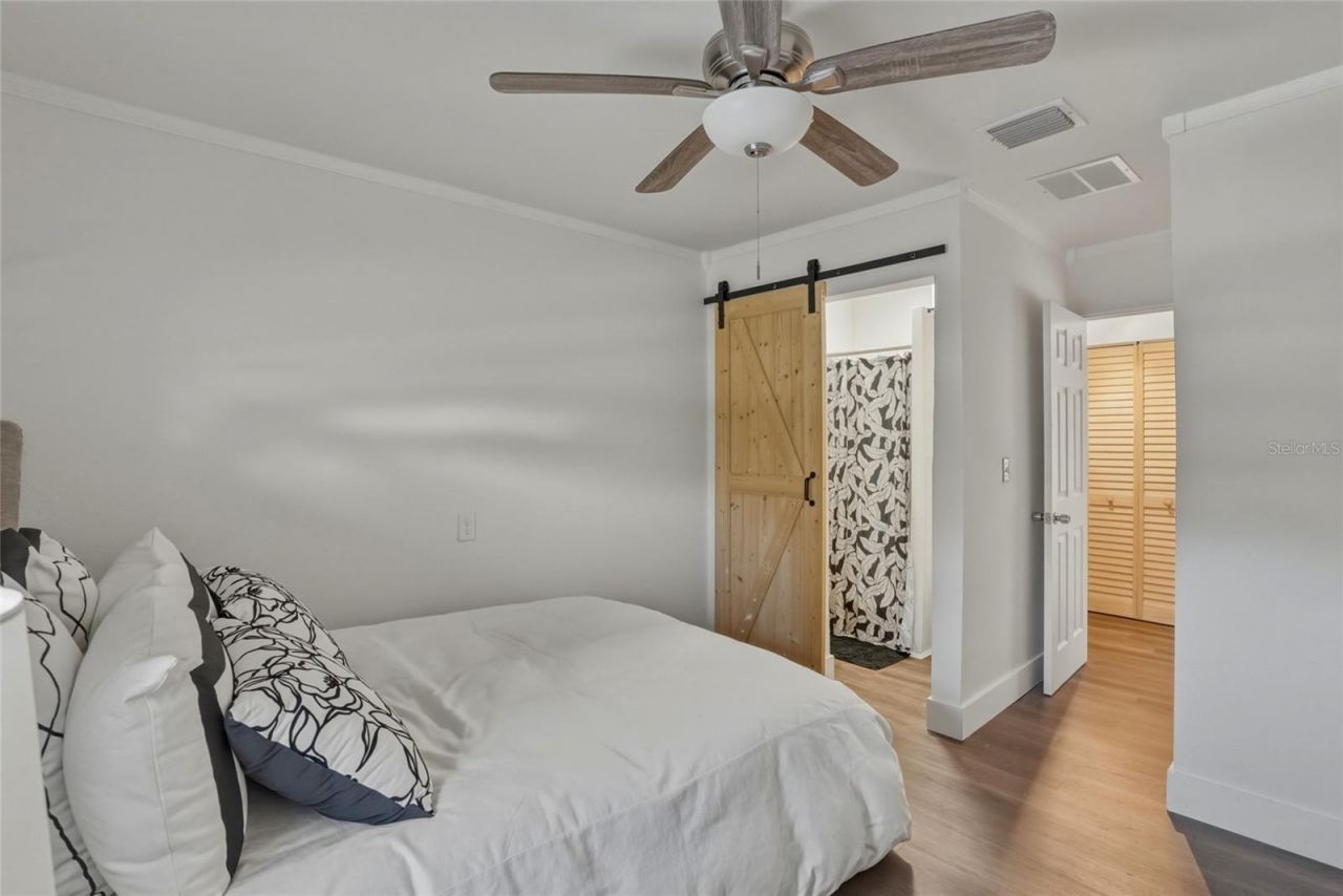 220 45th Avenue S, Saint Petersburg, FL 33705 Photo