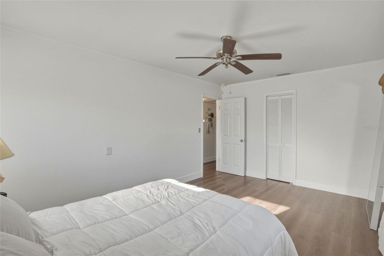 220 45th Avenue S, Saint Petersburg, FL 33705 Photo