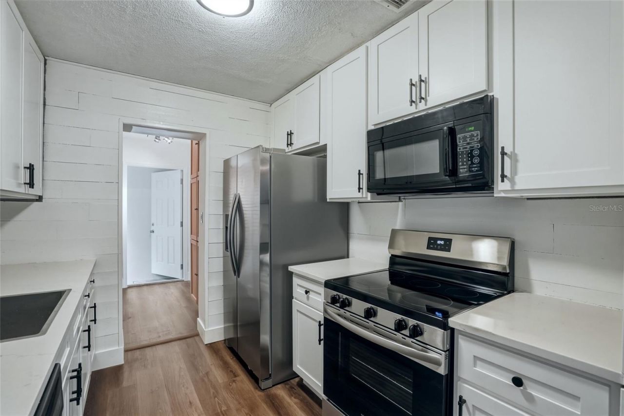 220 45th Avenue S, Saint Petersburg, FL 33705 Photo