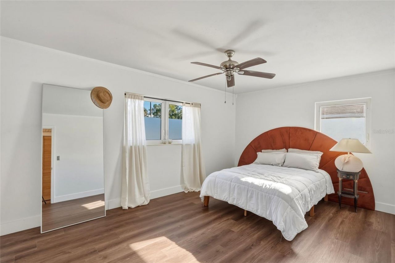 220 45th Avenue S, Saint Petersburg, FL 33705 Photo