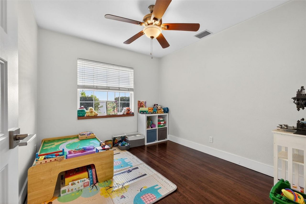 1310 47th Avenue N, Saint Petersburg, FL 33703 Photo