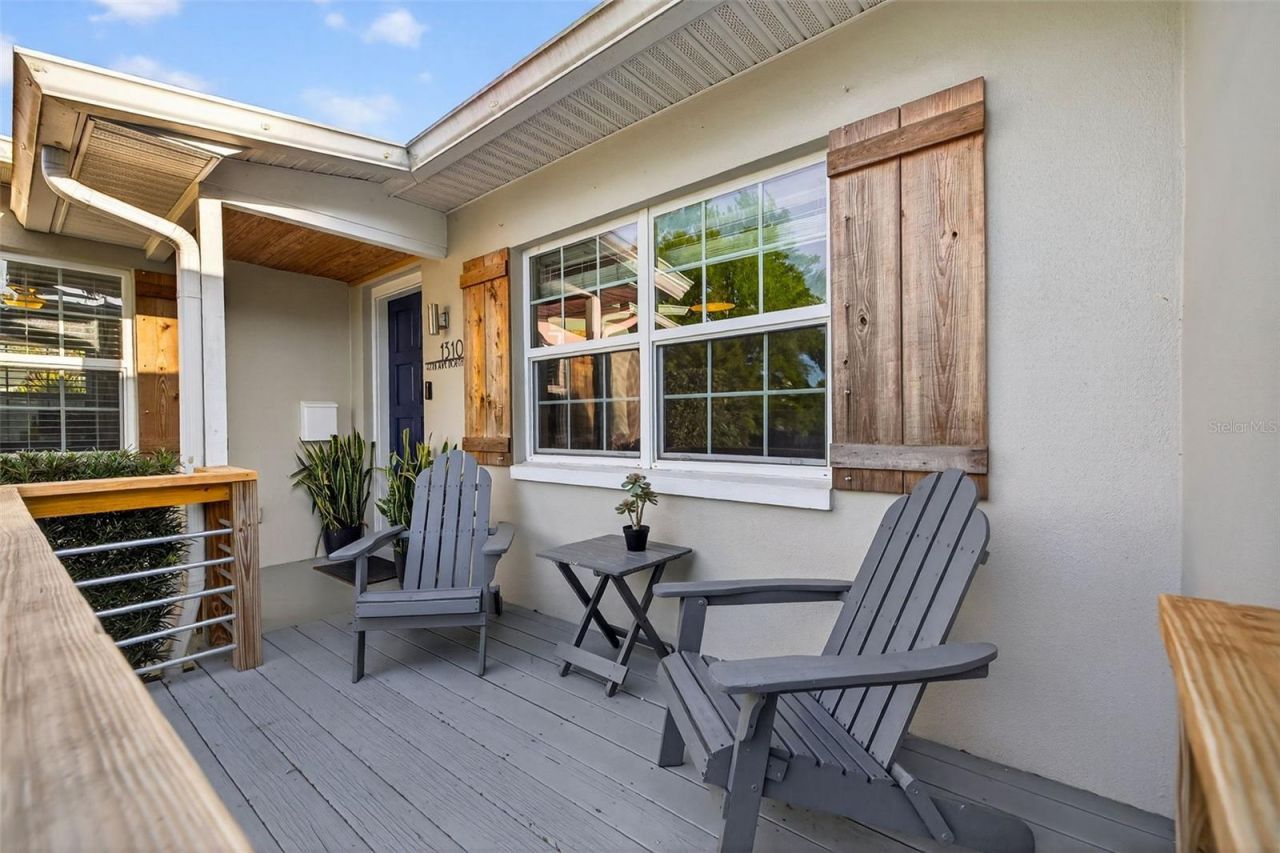 1310 47th Avenue N, Saint Petersburg, FL 33703 Photo