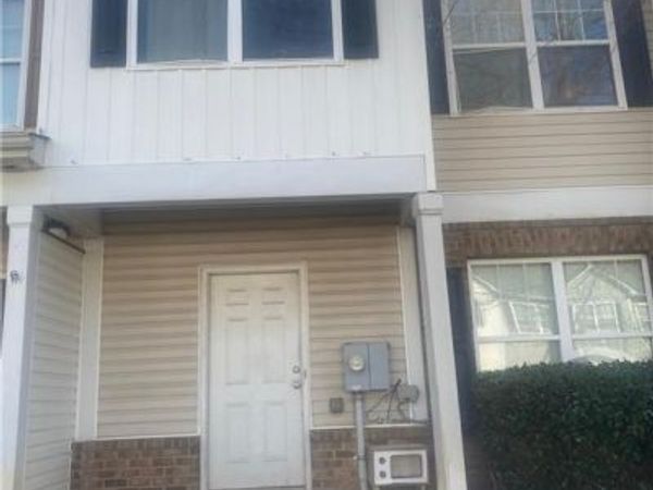 1759 Broad River Road , Atlanta, GA 30349