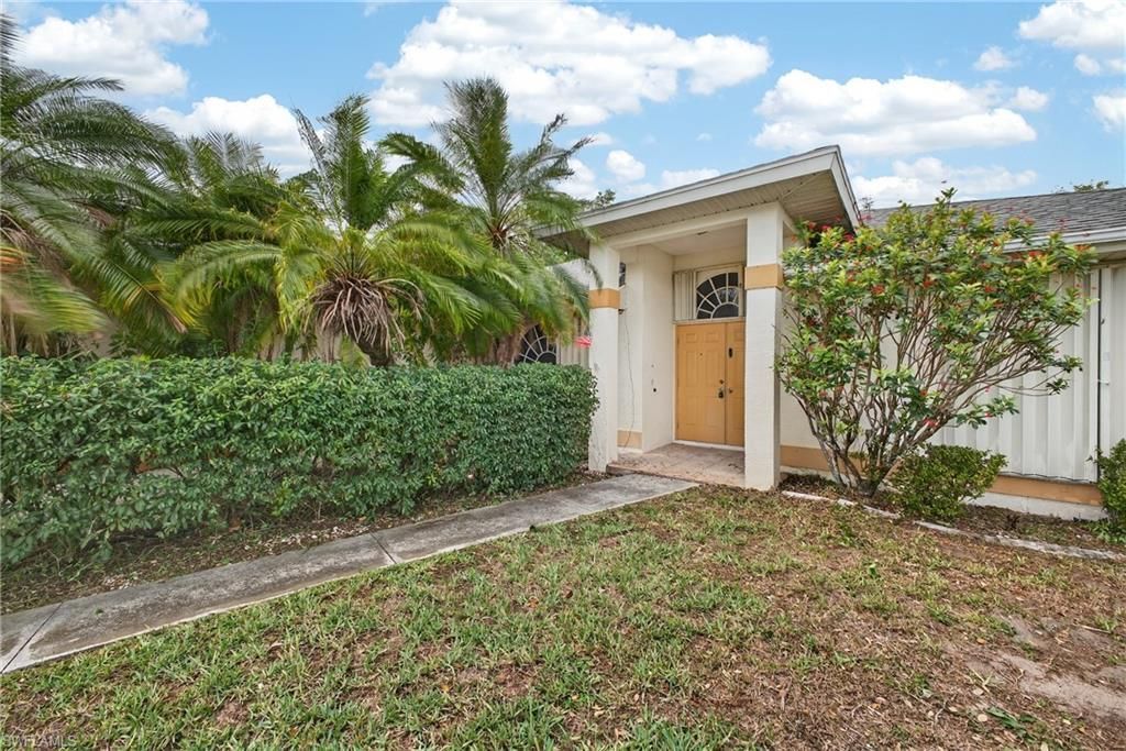 6890 Circle Dr, Fort Myers, FL 33905 Photo