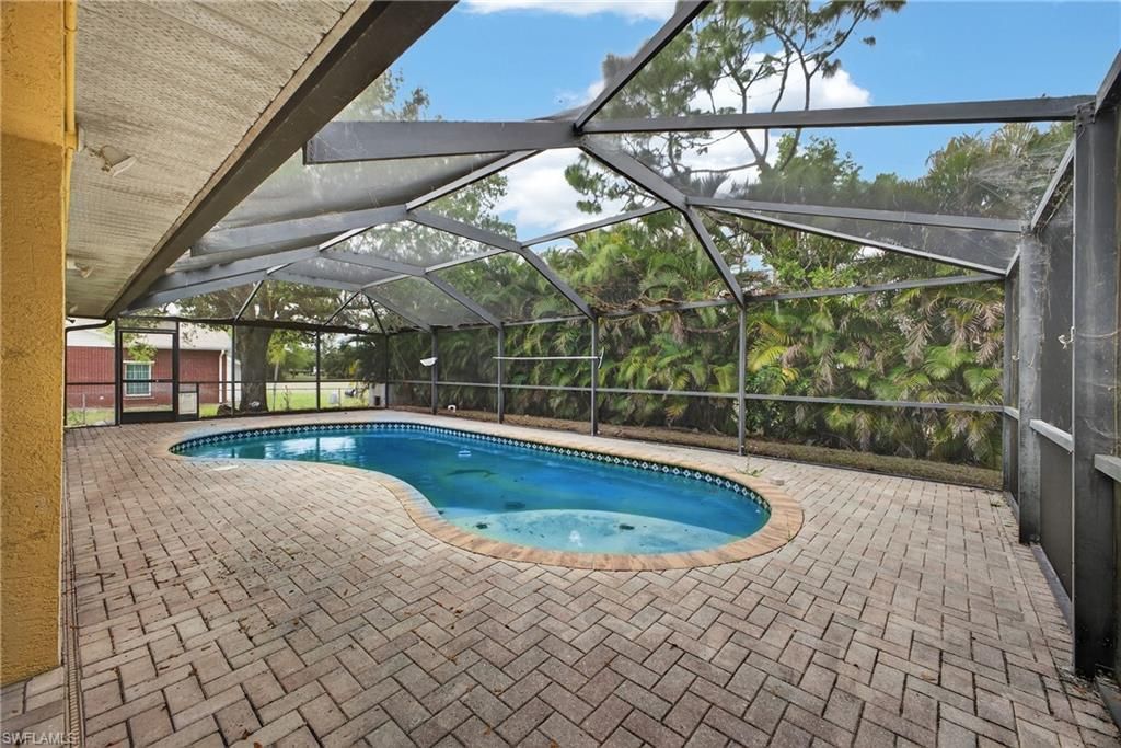 6890 Circle Dr, Fort Myers, FL 33905 Photo