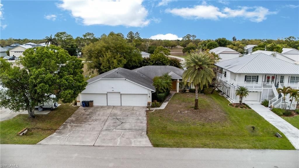 6890 Circle Dr, Fort Myers, FL 33905 Photo