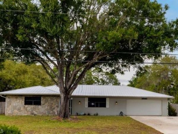 15581 Old Olga RD , ALVA, FL 33920