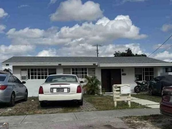 1749 NW 154th Street, Miami Gardens, FL 33054