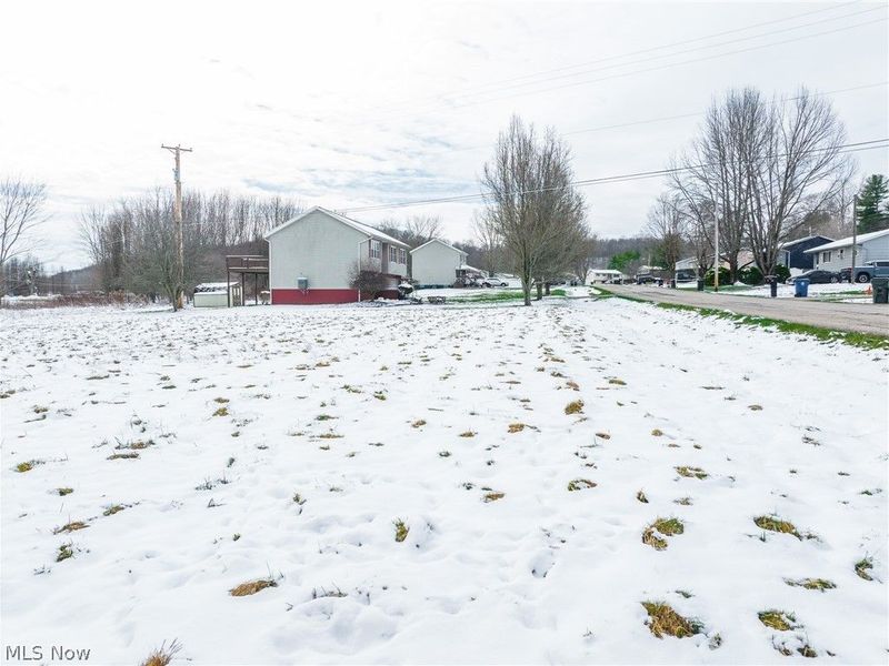 209 Meadowbrook Drive, Byesville, OH 43723 Photo 3