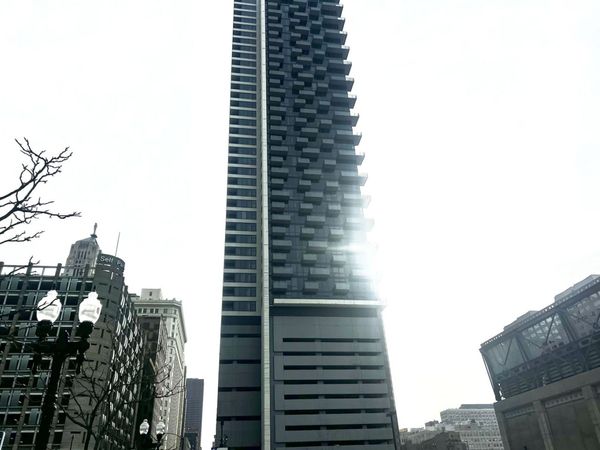 235 W Van Buren Street , Unit 2104, Chicago, IL 60607