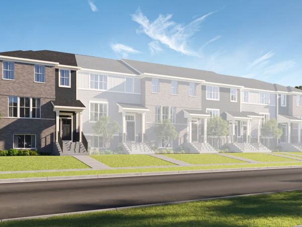 156 E Berkshire Drive , Crystal Lake, IL 60014