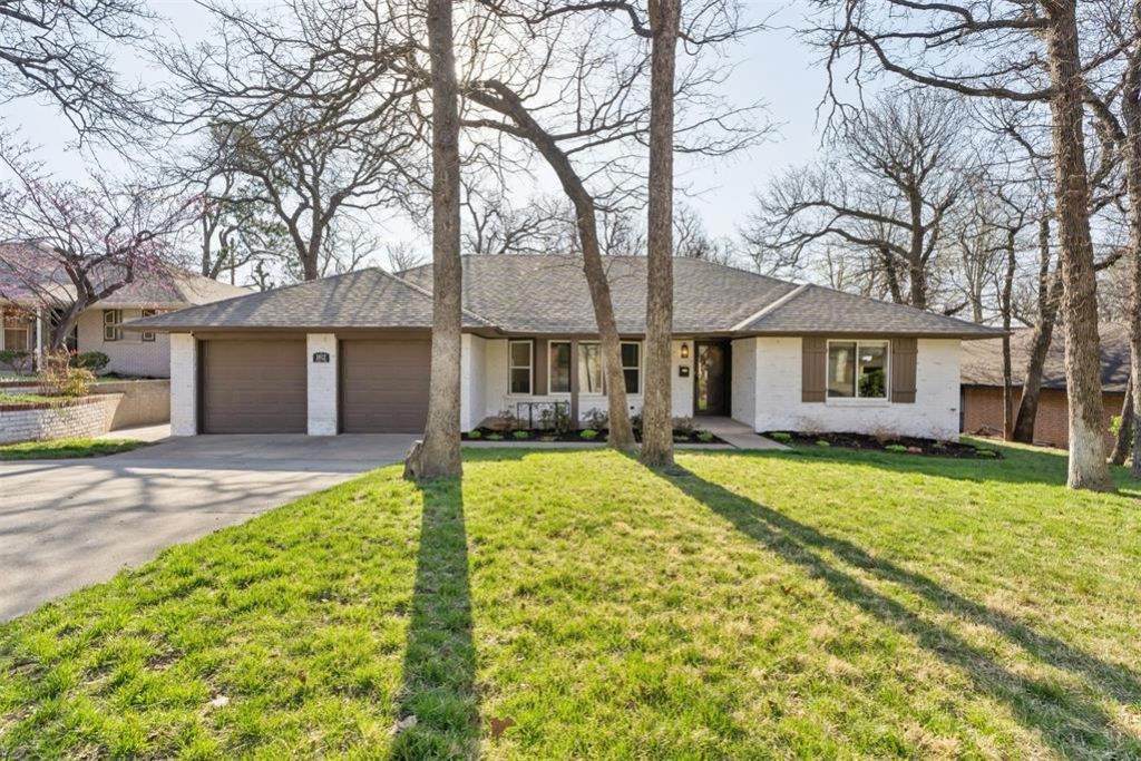 1812 N Oakhill Road, Bethany, OK 73008 Main Photo