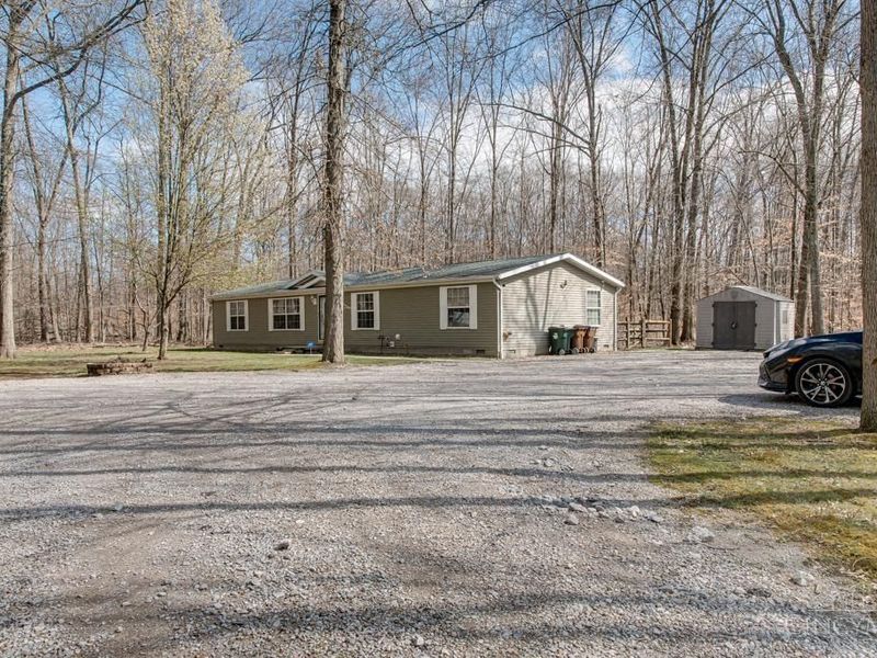 5888 Deerfield Road, Goshen, OH 45150 Photo 2