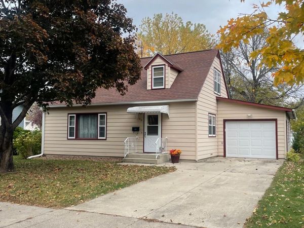 919 Douglas Street, Alexandria, MN 56308