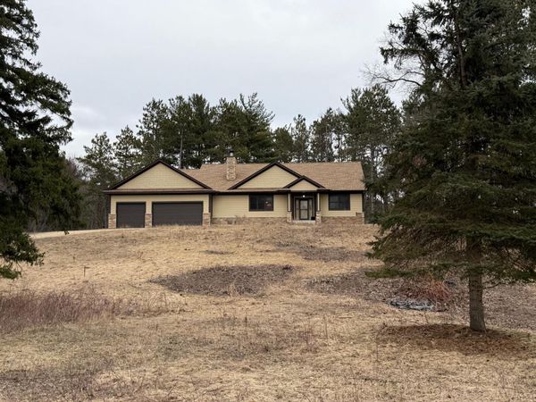 1501 Stagecoach Trail S, Afton, MN 55001