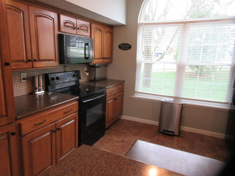 1076 Hampshire Place, Florence, KY 41042 Photo 11