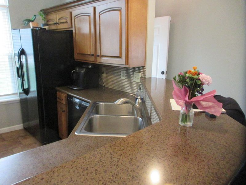 1076 Hampshire Place, Florence, KY 41042 Photo 12