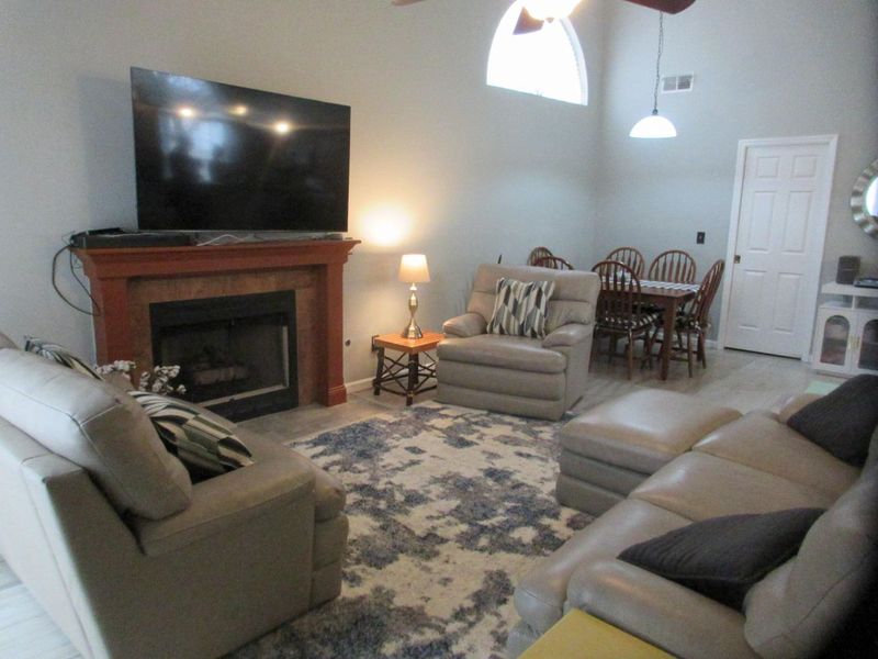 1076 Hampshire Place, Florence, KY 41042 Photo 7