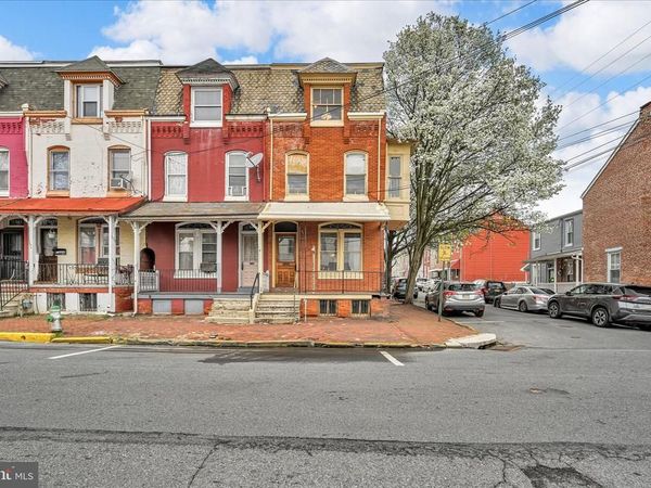 529 WINDSOR STREET, READING, PA 19601