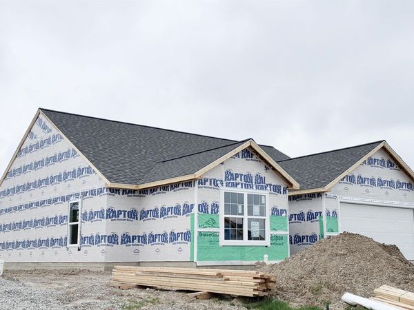 305 Forecast Cove, Fort Wayne, IN 46845