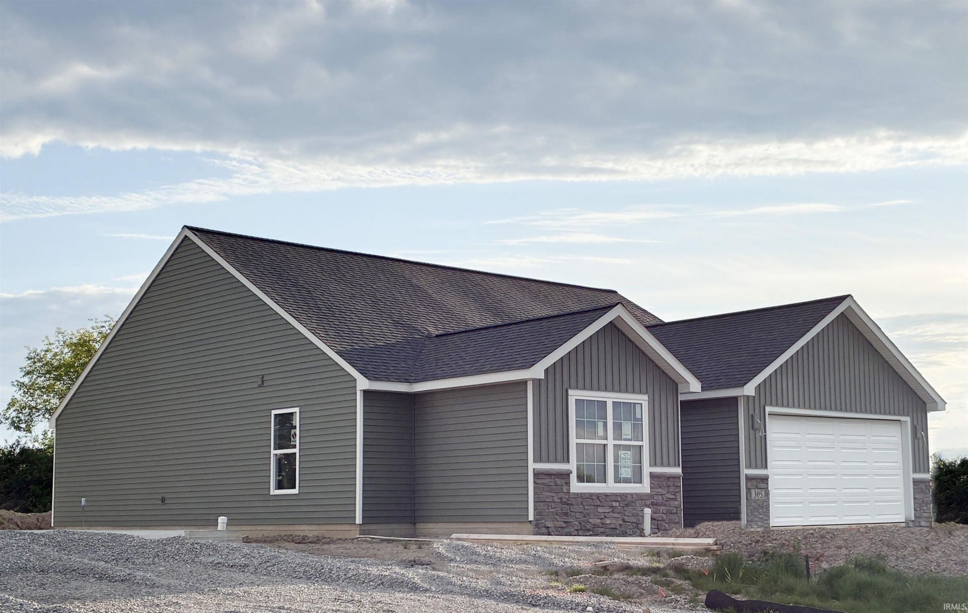 305 Forecast Cove, Fort Wayne, IN 46845 Main Photo