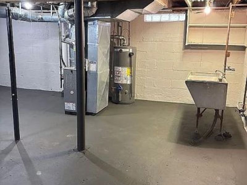 1570 Oakwood Avenue, Akron, OH 44301 Photo 11