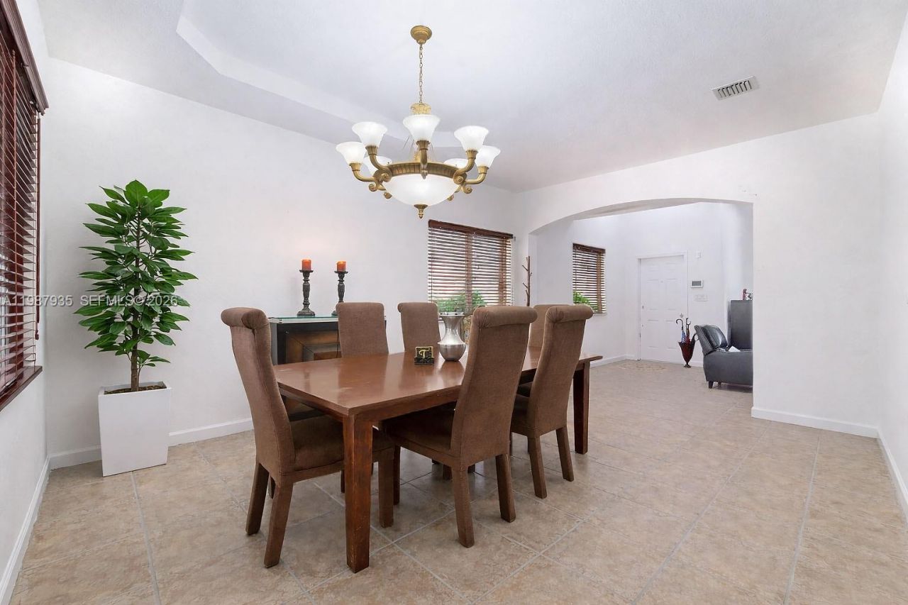 16479 SW 50th Ter, Miami, FL 33185 Photo