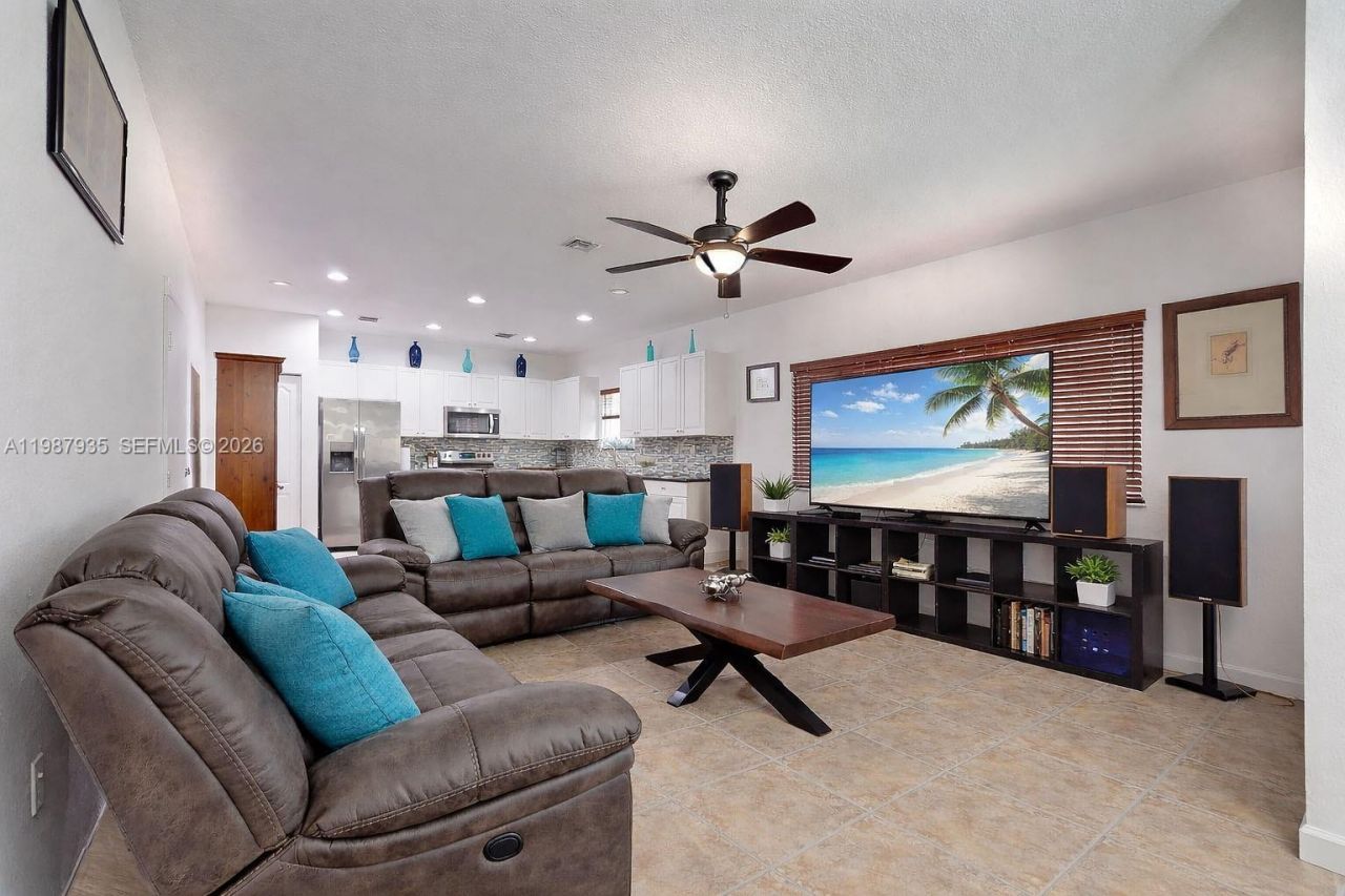 16479 SW 50th Ter, Miami, FL 33185 Photo