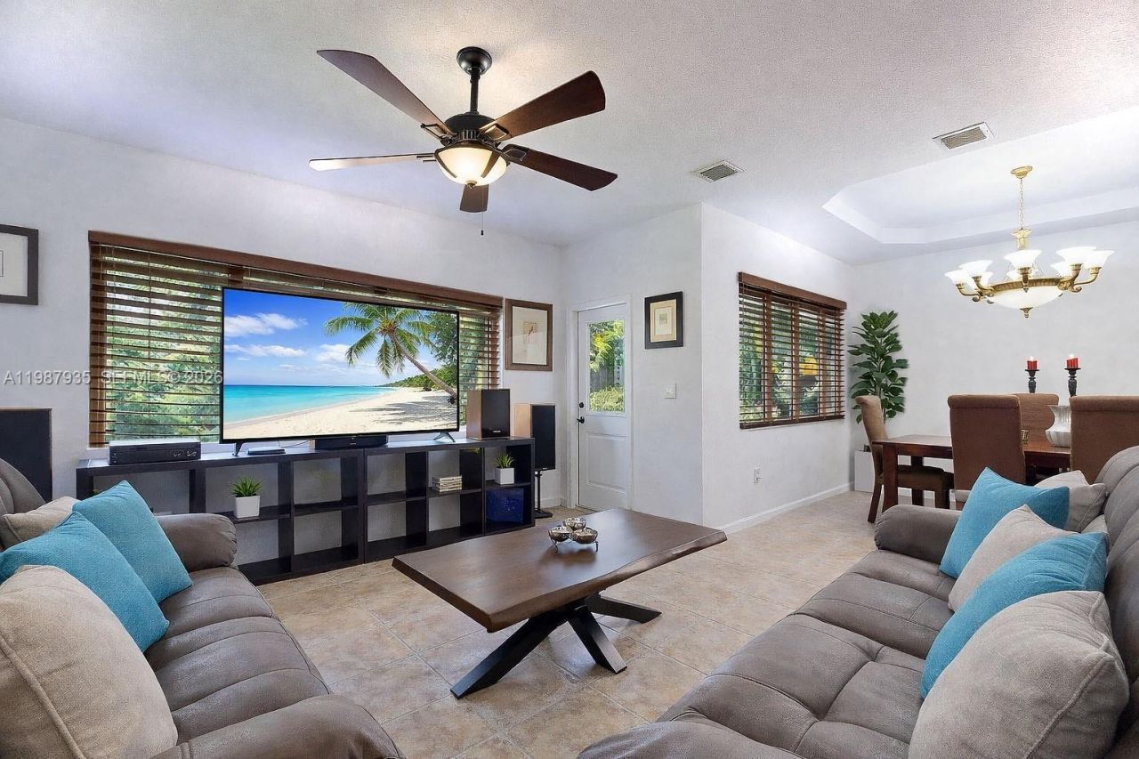 16479 SW 50th Ter, Miami, FL 33185 Photo