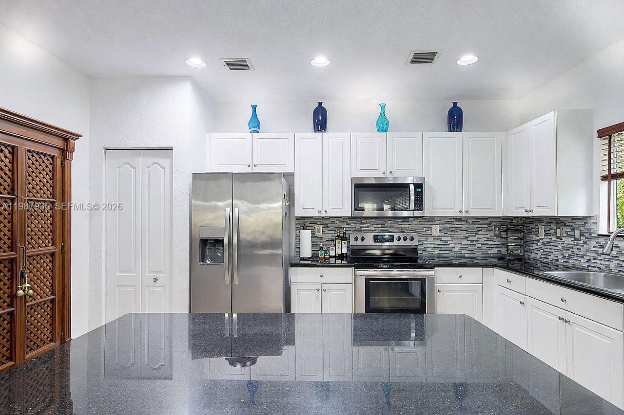 16479 SW 50th Ter, Miami, FL 33185 Photo