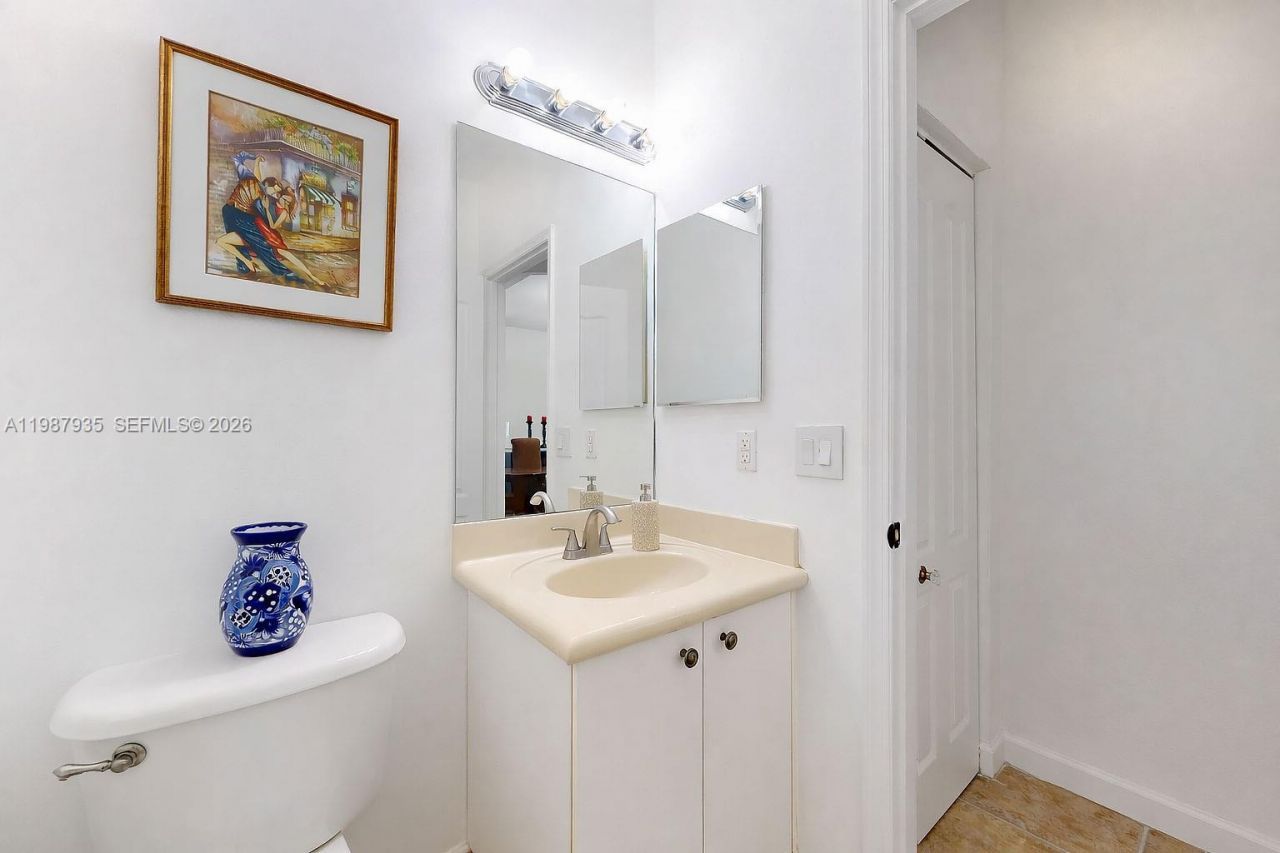 16479 SW 50th Ter, Miami, FL 33185 Photo