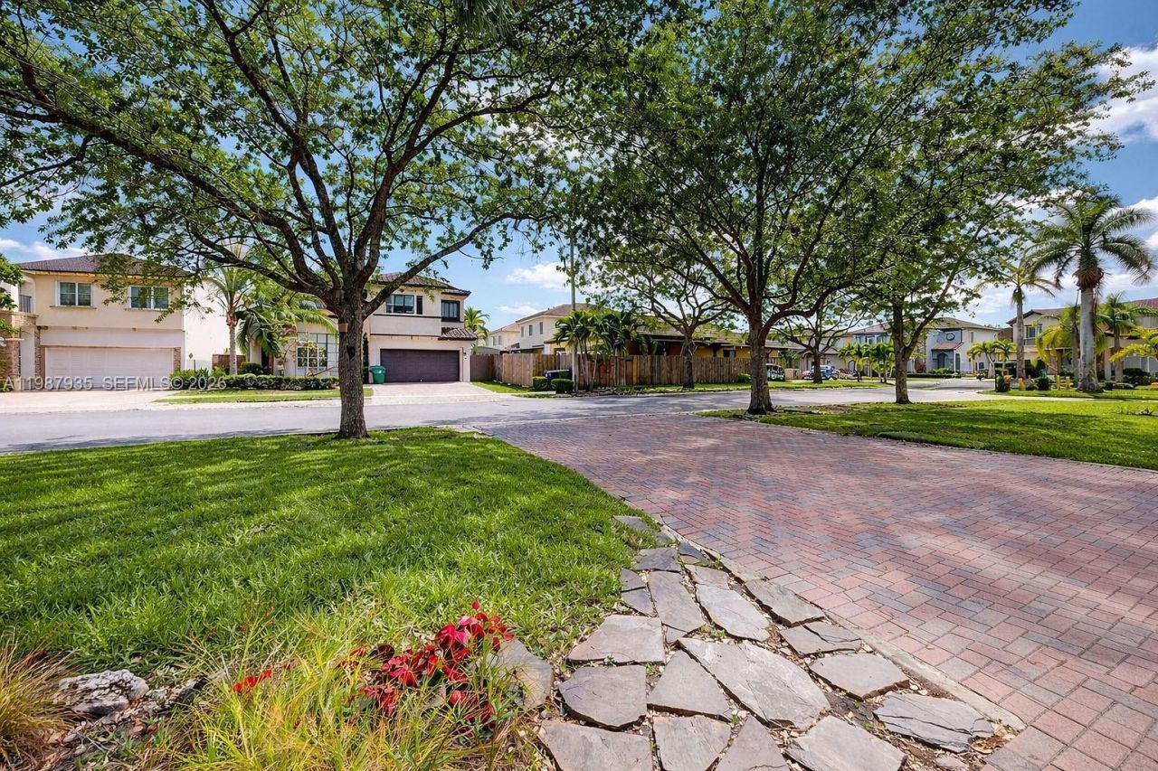 16479 SW 50th Ter, Miami, FL 33185 Photo