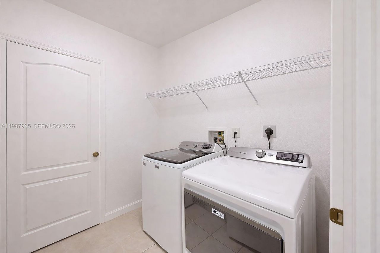 16479 SW 50th Ter, Miami, FL 33185 Photo