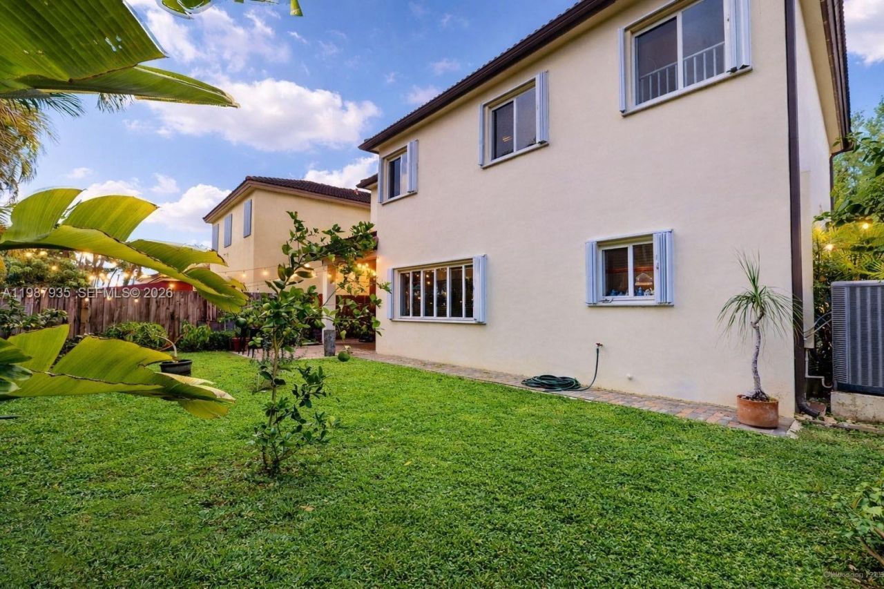 16479 SW 50th Ter, Miami, FL 33185 Photo