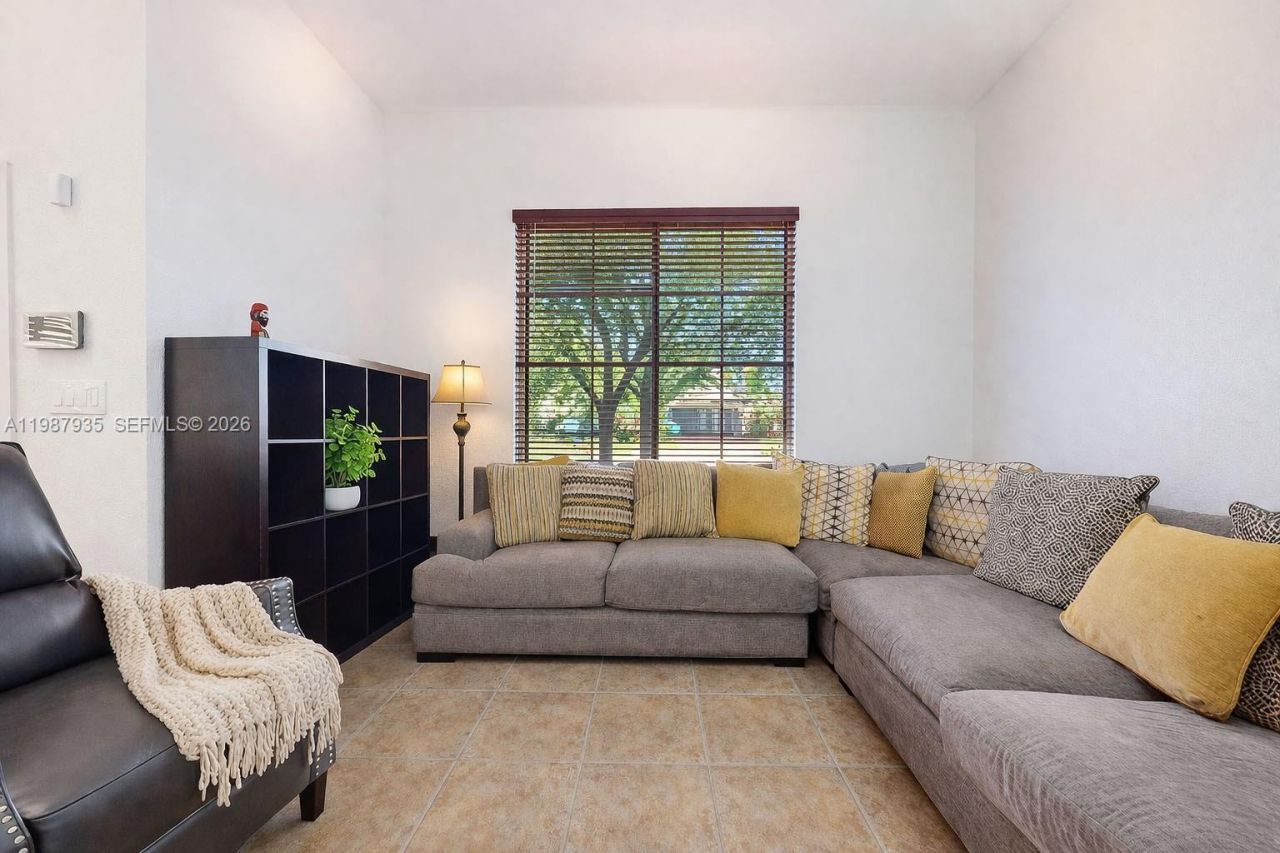 16479 SW 50th Ter, Miami, FL 33185 Photo