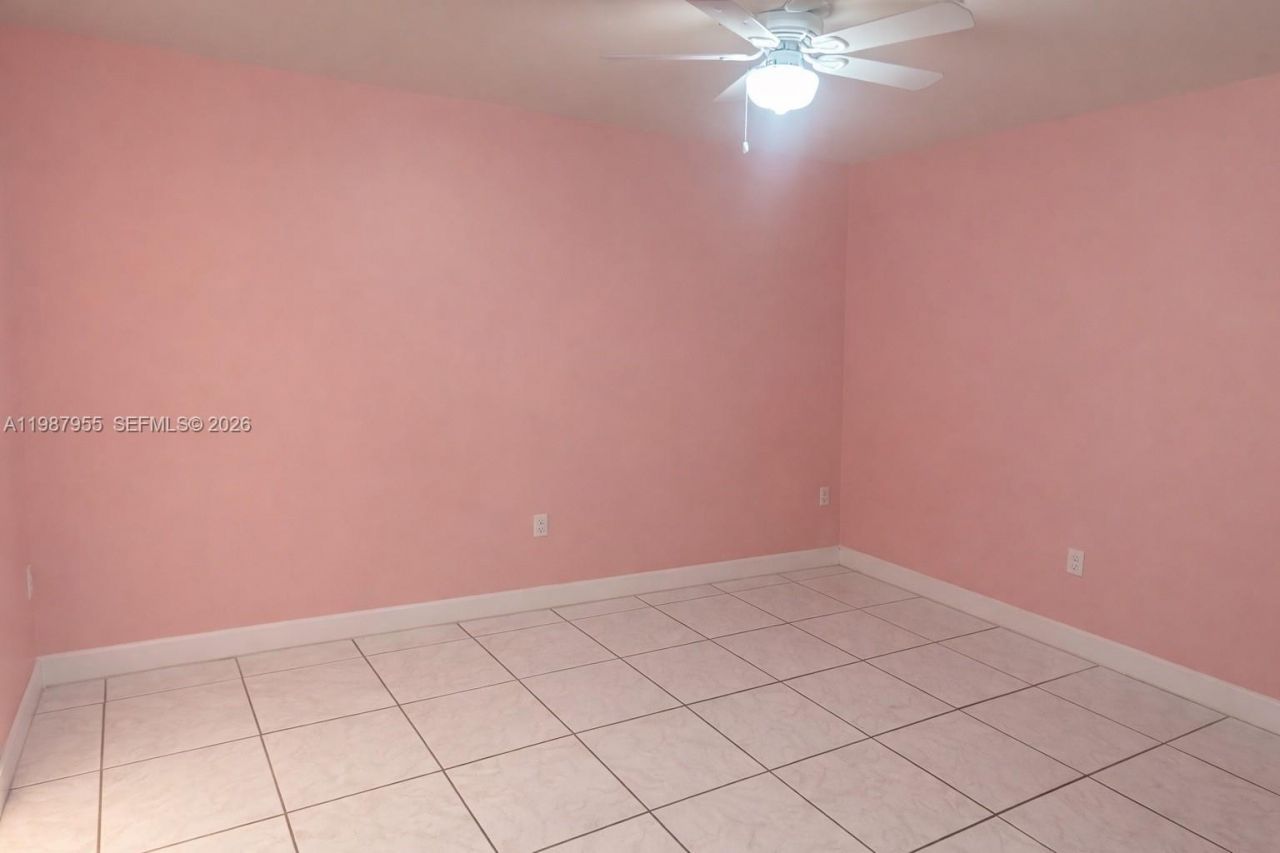 11640 SW 2nd St, Unit 54, Sweetwater, FL 33174 Photo