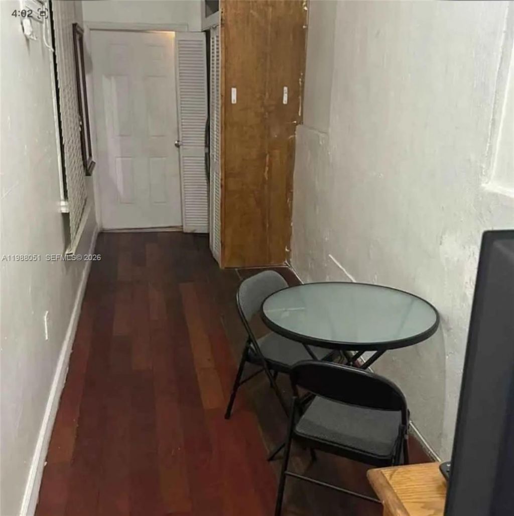 2952 SW 14th St , Miami, FL 33145 Photo