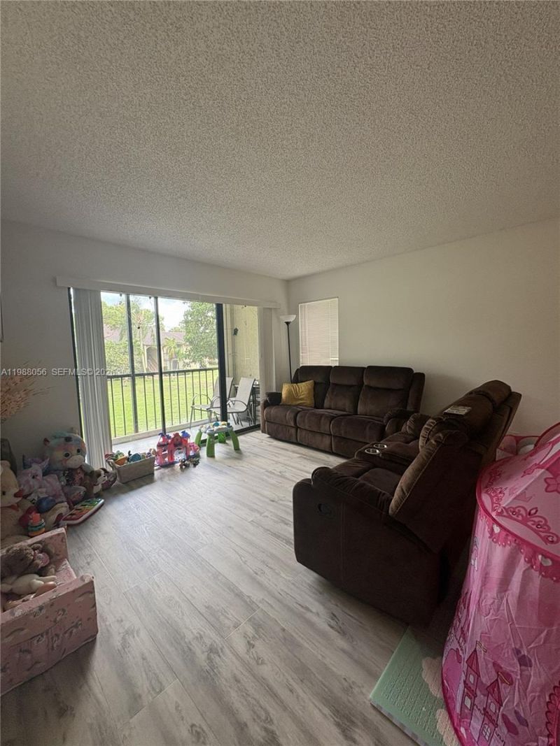 721 Sunny Pine Way, Unit C2, Greenacres, FL 33415 Photo