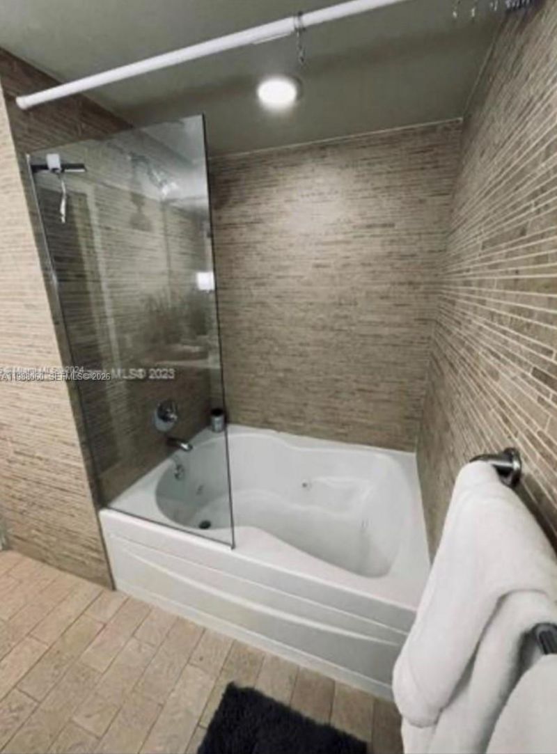 50 Biscayne Blvd, Unit 607, Miami, FL 33132 Photo