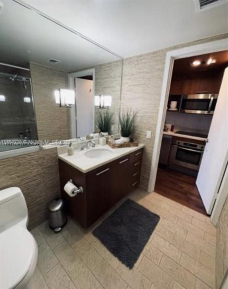 50 Biscayne Blvd, Unit 607, Miami, FL 33132 Photo