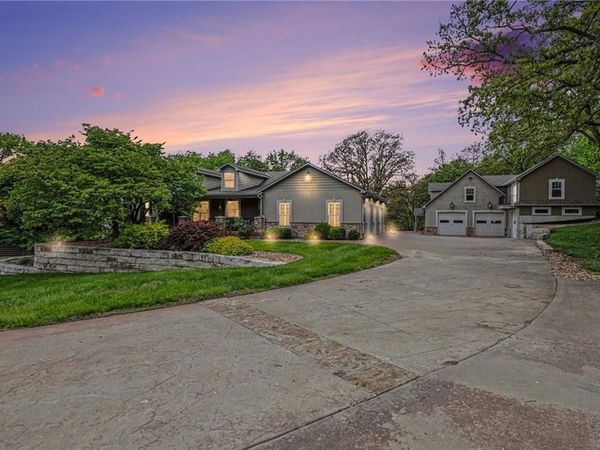 3306 S Owens School Road, Independence, MO 64057