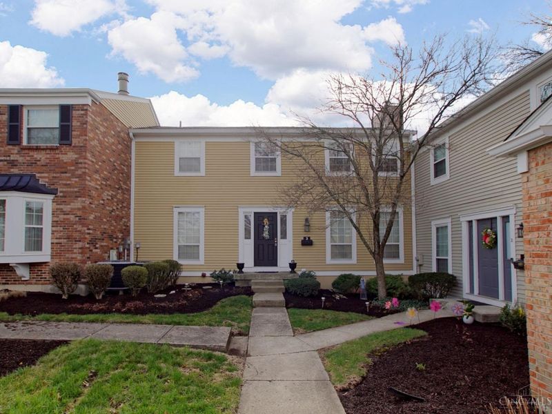 3 S Applewood Court, Fairfield, OH 45014 Photo 1