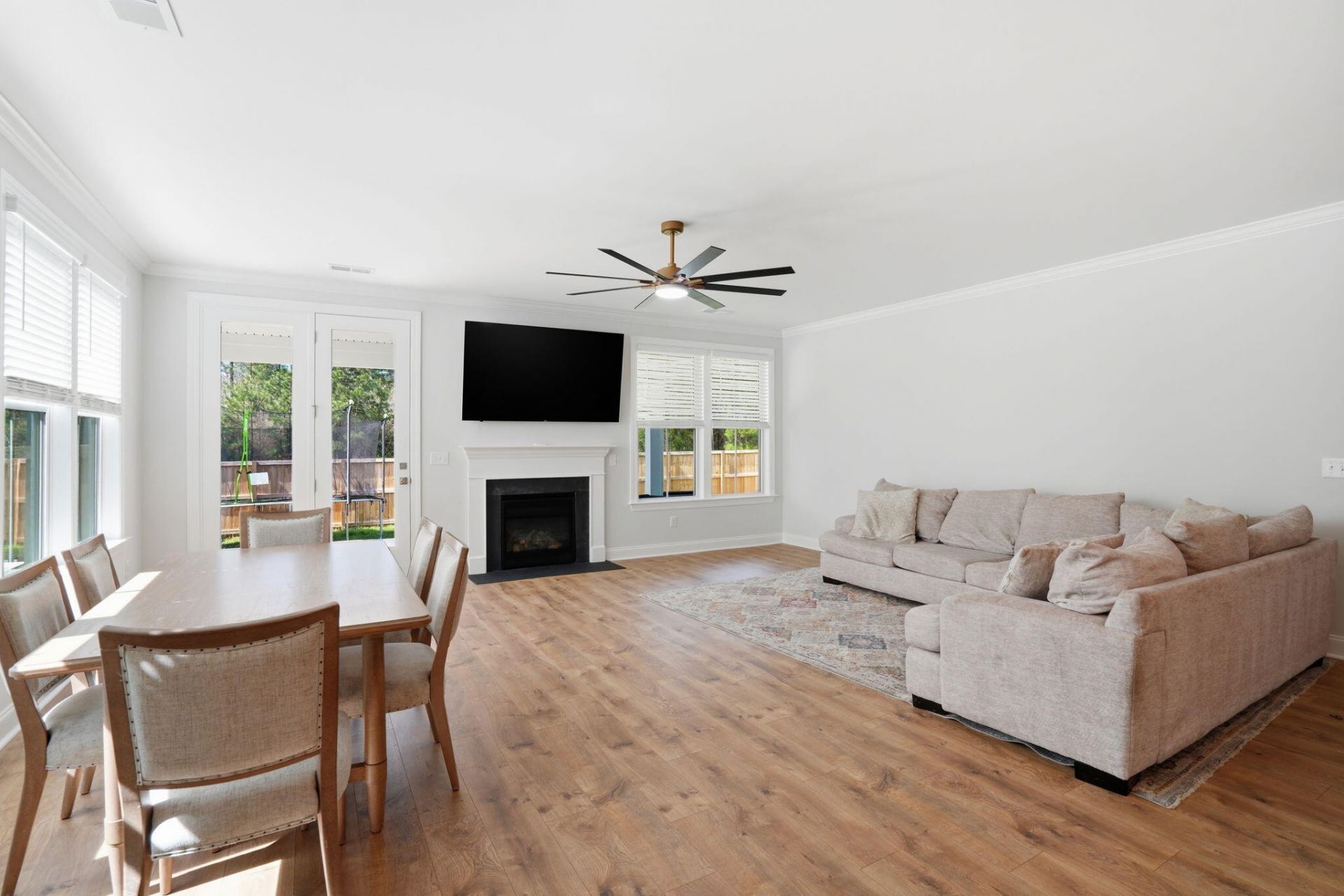 383 Wappoo Trace Lane Photo 9